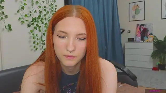 Olivia Rid  online show from October 4, 2025, 6:20 pm