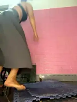 Rose 194 online show from January 11, 2026, 4:08 am