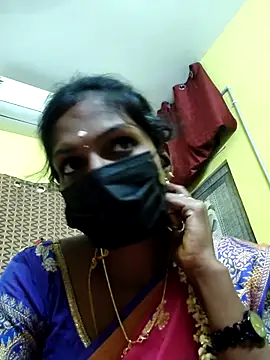 Snapshot of Honey_rosetamil chatting on October 28, 2025, 12:59 pm Honey rosetamil online show from October 28, 2025, 12:59 pm