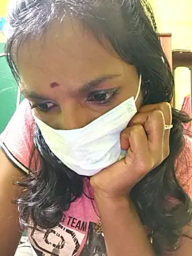 Snapshot of Honey_rosetamil chatting on November 25, 2025, 7:25 pm Honey rosetamil online show from November 25, 2025, 7:25 pm