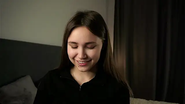 EthalFlowers online show from October 24, 2025, 1:15 am