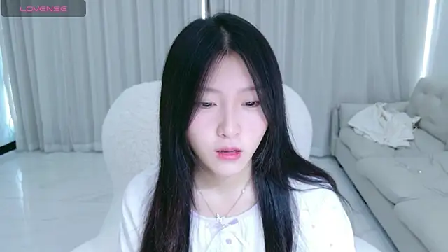 Snapshot of rainybb chatting on October 7, 2025, 7:42 am rainybb online show from October 7, 2025, 7:42 am