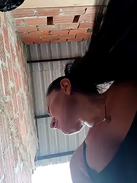 maturexxxnaughty online show from December 17, 2025, 11:04 am