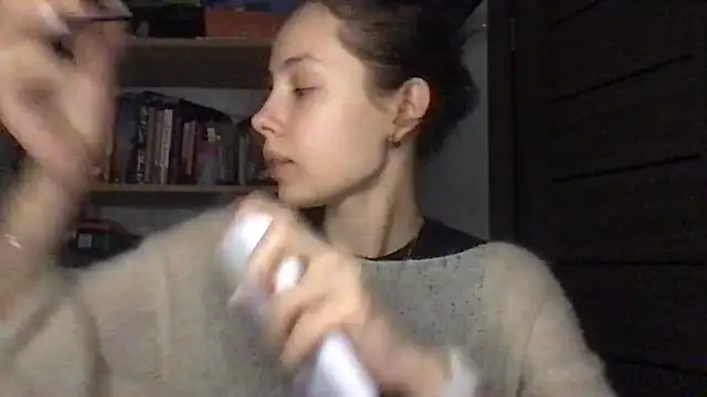 Snapshot of Yuna5343 chatting on November 11, 2025, 10:26 pm Yuna5343 online show from November 11, 2025, 10:26 pm