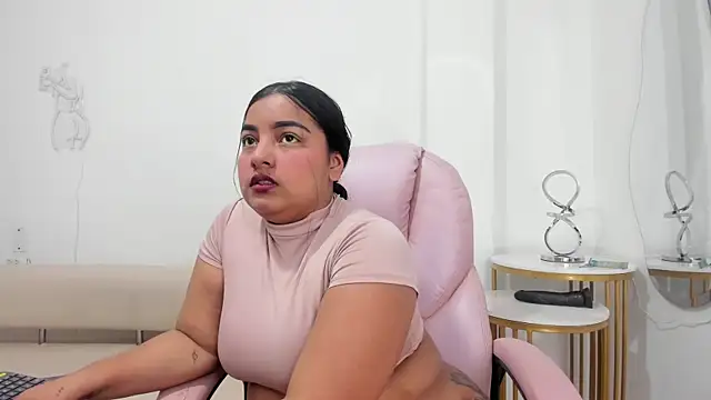 Snapshot of Chloe_jackson25 chatting on September 27, 2025, 11:55 pm Chloe jackson25 online show from September 27, 2025, 11:55 pm