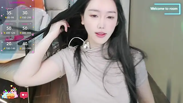 Snapshot of LINLIN-2025 chatting on December 3, 2025, 2:27 pm LINLIN-2025 online show from December 3, 2025, 2:27 pm