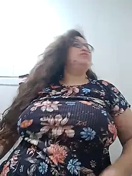 valkiriabbw online show from April 23, 2026, 1:01 am