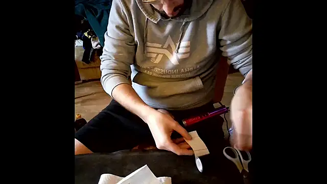  SpicyStuff xh online show from December 3, 2025, 11:20 am