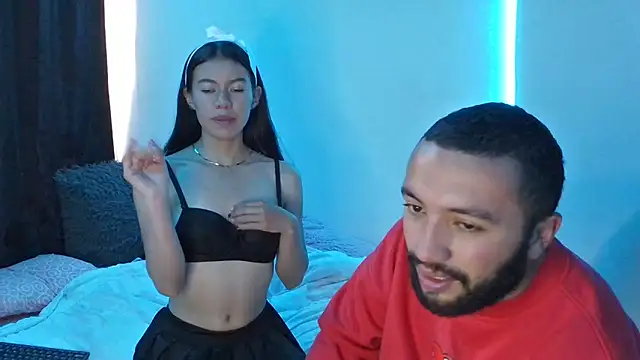 Snapshot of annaandgray chatting on September 24, 2025, 4:46 pm annaandgray online show from September 24, 2025, 4:46 pm