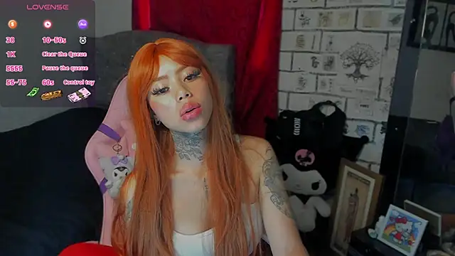 Snapshot of babee_04 chatting on October 12, 2025, 10:00 pm babee 04 online show from October 12, 2025, 10:00 pm