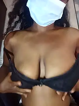 MickMicky online show from October 15, 2025, 3:27 am