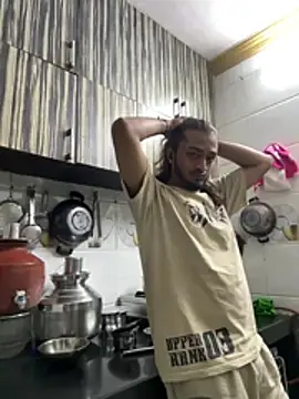 seenu2101 online show from February 25, 2026, 1:39 am