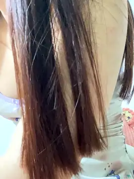 Snapshot of SiennaQueen18 chatting on October 5, 2025, 3:58 pm SiennaQueen18 online show from October 5, 2025, 3:58 pm