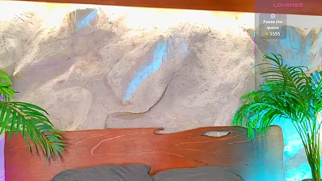 alisonn moon online show from March 26, 2026, 10:07 pm