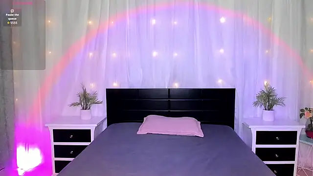 Evolet Bee online show from March 9, 2026, 12:30 pm