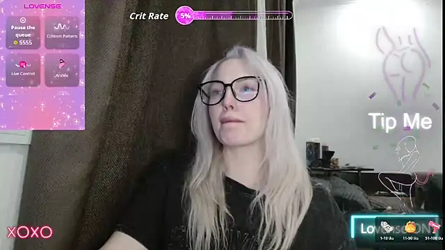 SpaceMarsi online show from December 14, 2025, 3:28 pm