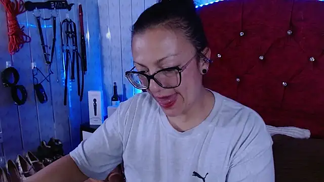 Susanahotsexxx online show from November 25, 2025, 11:32 am