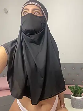 jade nassar online show from September 8, 2025, 9:25 pm