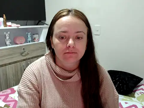 BrianaBarbes online show from February 3, 2026, 8:08 am