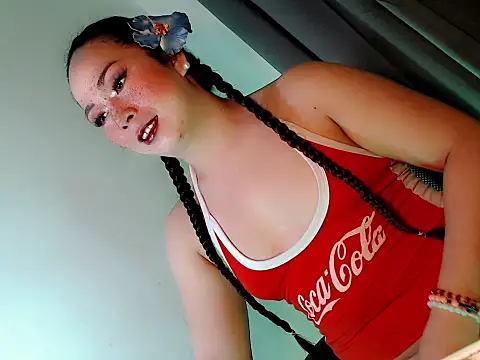 your hottest kim online show from November 12, 2025, 2:59 am