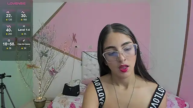 Snapshot of sofi_san chatting on November 27, 2025, 2:06 pm sofi san online show from November 27, 2025, 2:06 pm