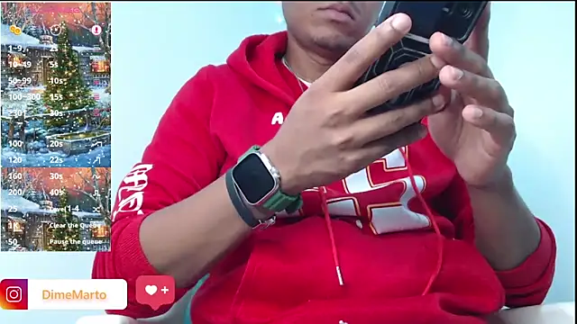 Snapshot of mike_black_22 chatting on December 16, 2025, 2:32 pm mike black 22 online show from December 16, 2025, 2:32 pm