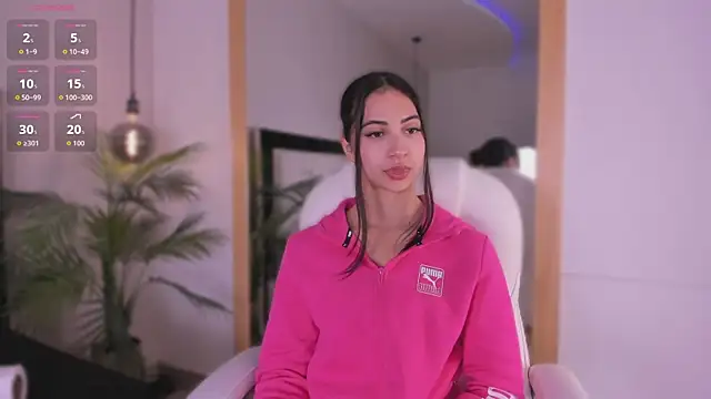 Snapshot of Kendall__blake chatting on October 18, 2025, 11:56 am Kendall blake online show from October 18, 2025, 11:56 am