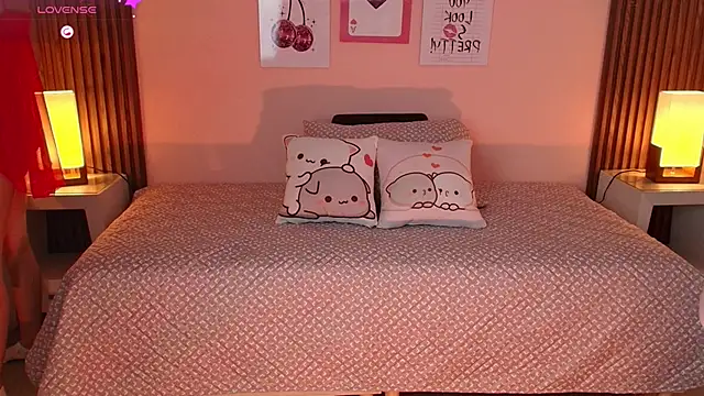 Snapshot of _meliblue chatting on December 15, 2025, 7:41 pm meliblue online show from December 15, 2025, 7:41 pm