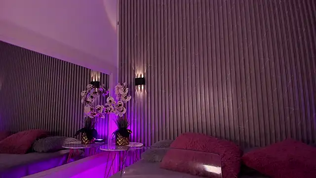 MaddyGray  online show from March 5, 2026, 11:54 pm