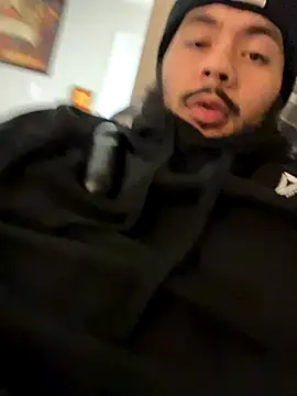 Snapshot of Bbrn69official chatting on December 16, 2025, 11:42 pm Bbrn69official online show from December 16, 2025, 11:42 pm