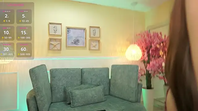 Snapshot of LoonaNyx chatting on September 10, 2025, 11:42 am LoonaNyx online show from September 10, 2025, 11:42 am