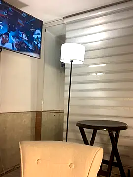 Adarha Ramirez online show from November 12, 2025, 3:54 am