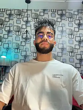 Snapshot of King_Draven3 chatting on March 4, 2026, 7:21 pm King Draven3 online show from March 4, 2026, 7:21 pm