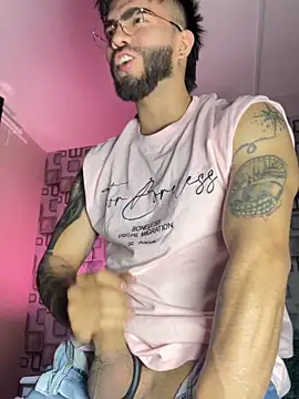 Snapshot of King_Draven3 chatting on February 25, 2026, 7:36 pm King Draven3 online show from February 25, 2026, 7:36 pm