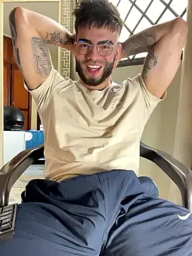 Snapshot of King_Draven3 chatting on January 7, 2026, 7:41 pm King Draven3 online show from January 7, 2026, 7:41 pm