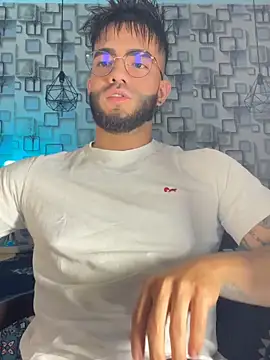 Snapshot of King_Draven3 chatting on February 27, 2026, 8:08 pm King Draven3 online show from February 27, 2026, 8:08 pm