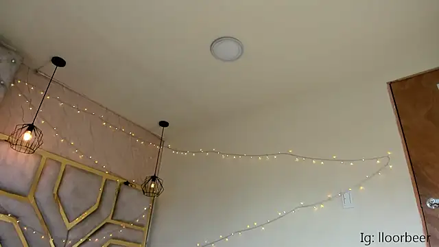 Lorber  online show from April 18, 2026, 12:40 pm