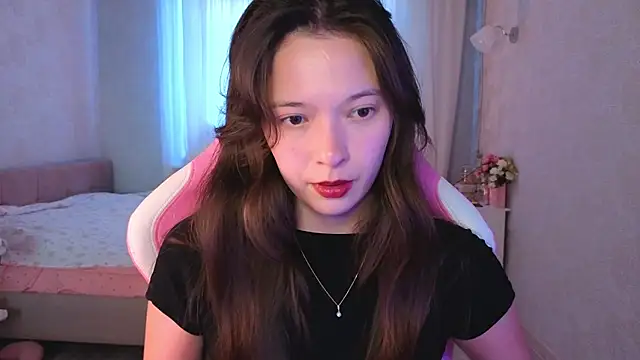 Snapshot of yuna_sunshy chatting on July 3, 2026, 1:12 am yuna sunshy online show from July 3, 2026, 1:12 am