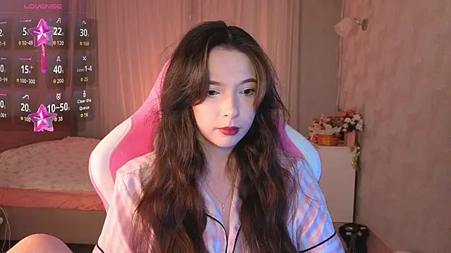 Snapshot of yuna_sunshy chatting on April 30, 2026, 11:31 pm yuna sunshy online show from April 30, 2026, 11:31 pm