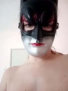 Snapshot of AmandaXXX98 chatting on September 22, 2025, 1:39 pm AmandaXXX98 online show from September 22, 2025, 1:39 pm