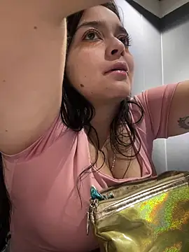 Snapshot of Emily_Rivers_ chatting on November 6, 2025, 1:15 pm Emily Rivers online show from November 6, 2025, 1:15 pm