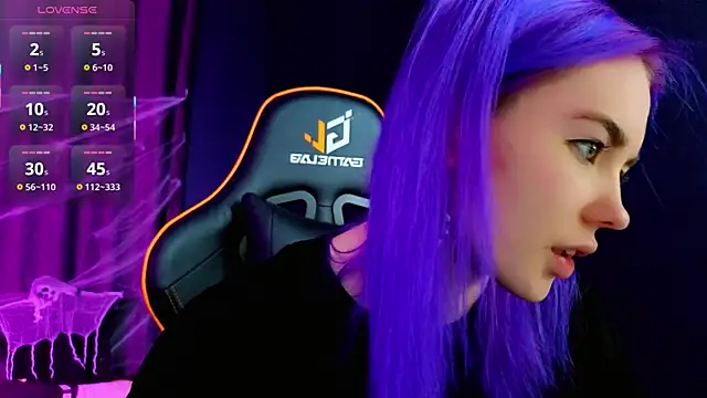 Kiara Dream online show from November 3, 2025, 9:07 pm