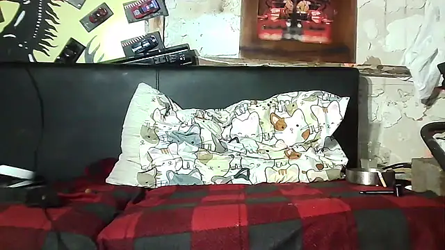 Snapshot of lovehairymature90 chatting on November 14, 2025, 12:03 am lovehairymature90 online show from November 14, 2025, 12:03 am