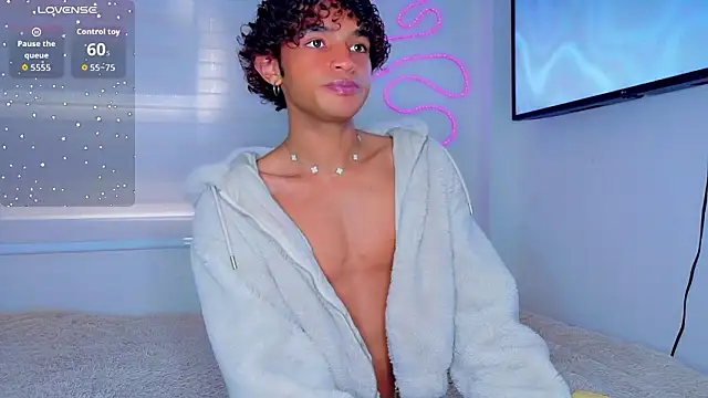 Aaron Wiinter online show from March 12, 2026, 7:40 pm