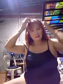 SexyHottMom online show from February 18, 2026, 1:29 pm