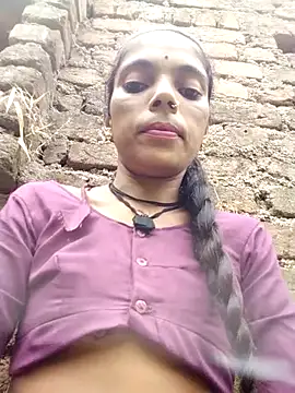 Snapshot of Sonam_mehta chatting on October 5, 2025, 4:47 am Sonam mehta online show from October 5, 2025, 4:47 am