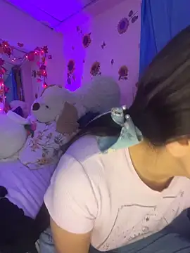 Snapshot of MiaRousexxx_ chatting on November 23, 2025, 12:20 am MiaRousexxx online show from November 23, 2025, 12:20 am