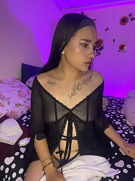 Snapshot of MiaRousexxx_ chatting on October 27, 2025, 2:56 am MiaRousexxx online show from October 27, 2025, 2:56 am