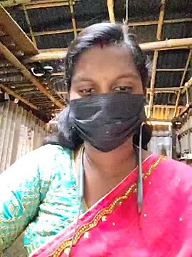 Snapshot of Tamildivya18 chatting on October 8, 2025, 4:03 am Tamildivya18 online show from October 8, 2025, 4:03 am