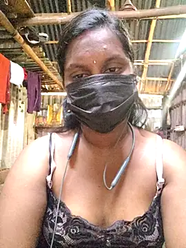 Snapshot of Tamildivya18 chatting on November 6, 2025, 4:38 am Tamildivya18 online show from November 6, 2025, 4:38 am